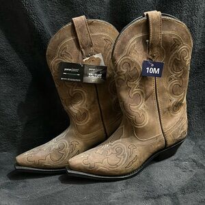 Women’s western cowboy boots